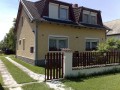 Eladó családi ház a Balaton mellett